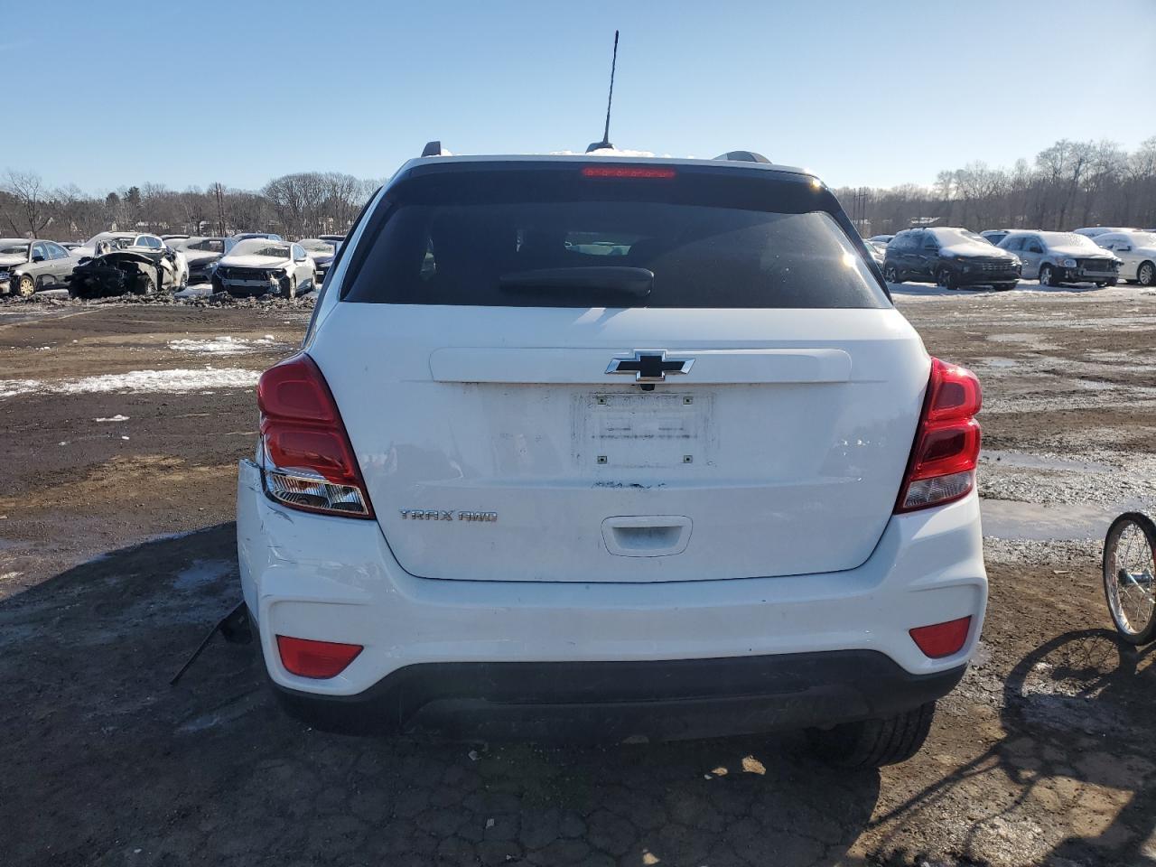 2021 CHEVROLET TRAX 1LT - Image 6