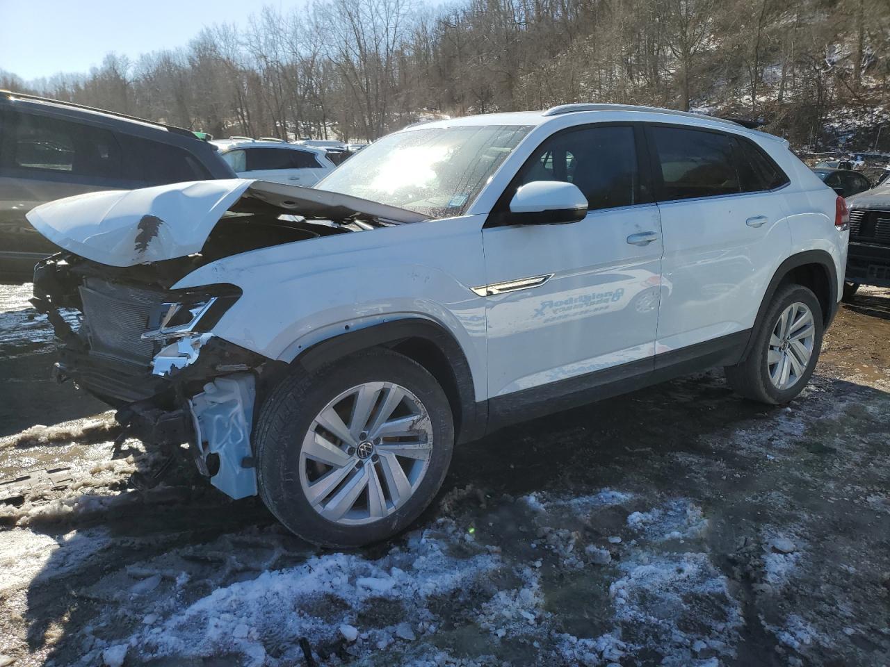 2022 VOLKSWAGEN ATLAS CROS