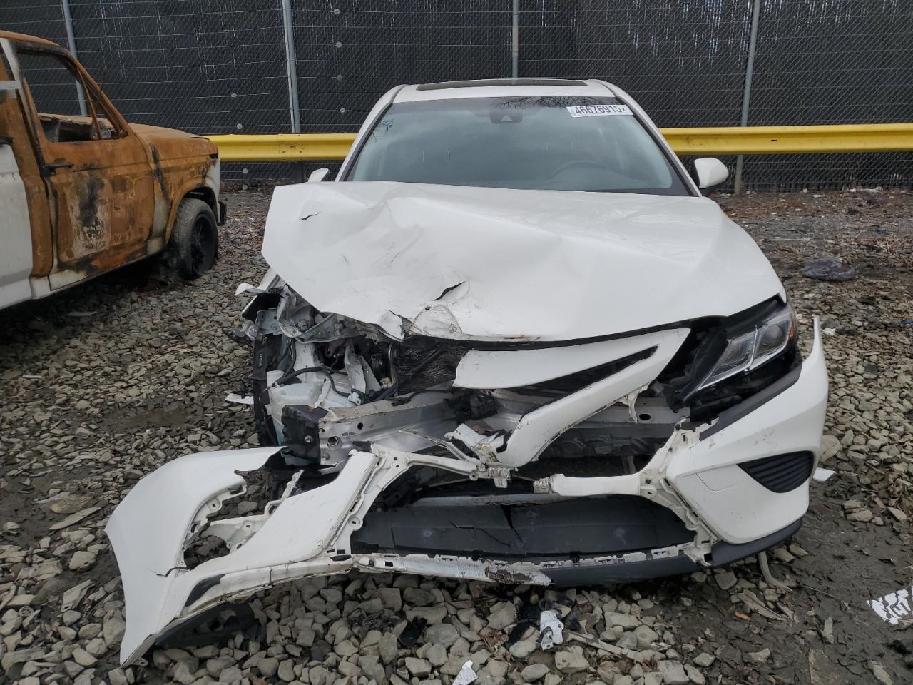 2018 TOYOTA CAMRY L - Фото 5