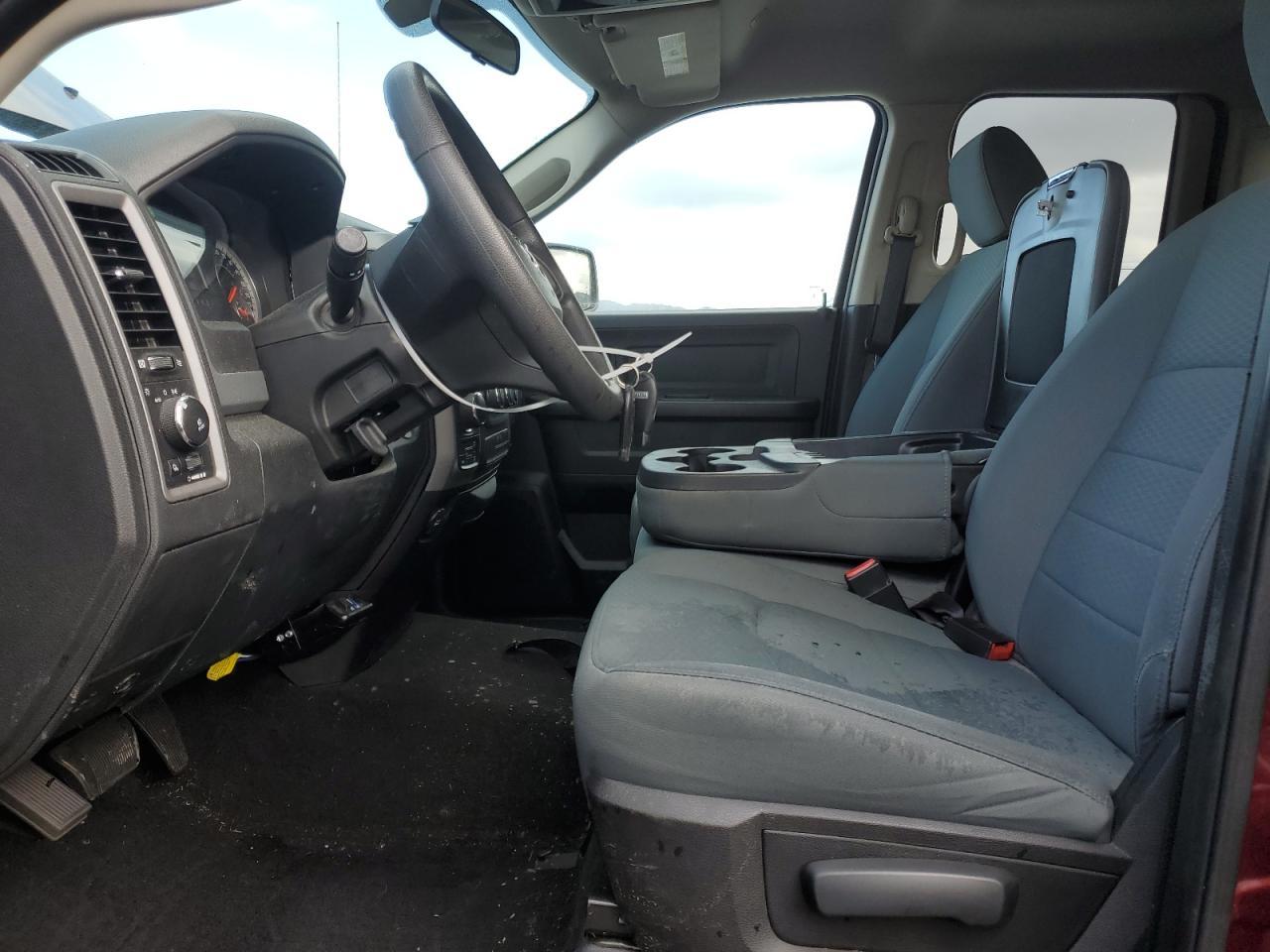 2017 RAM 1500 ST - Image 7