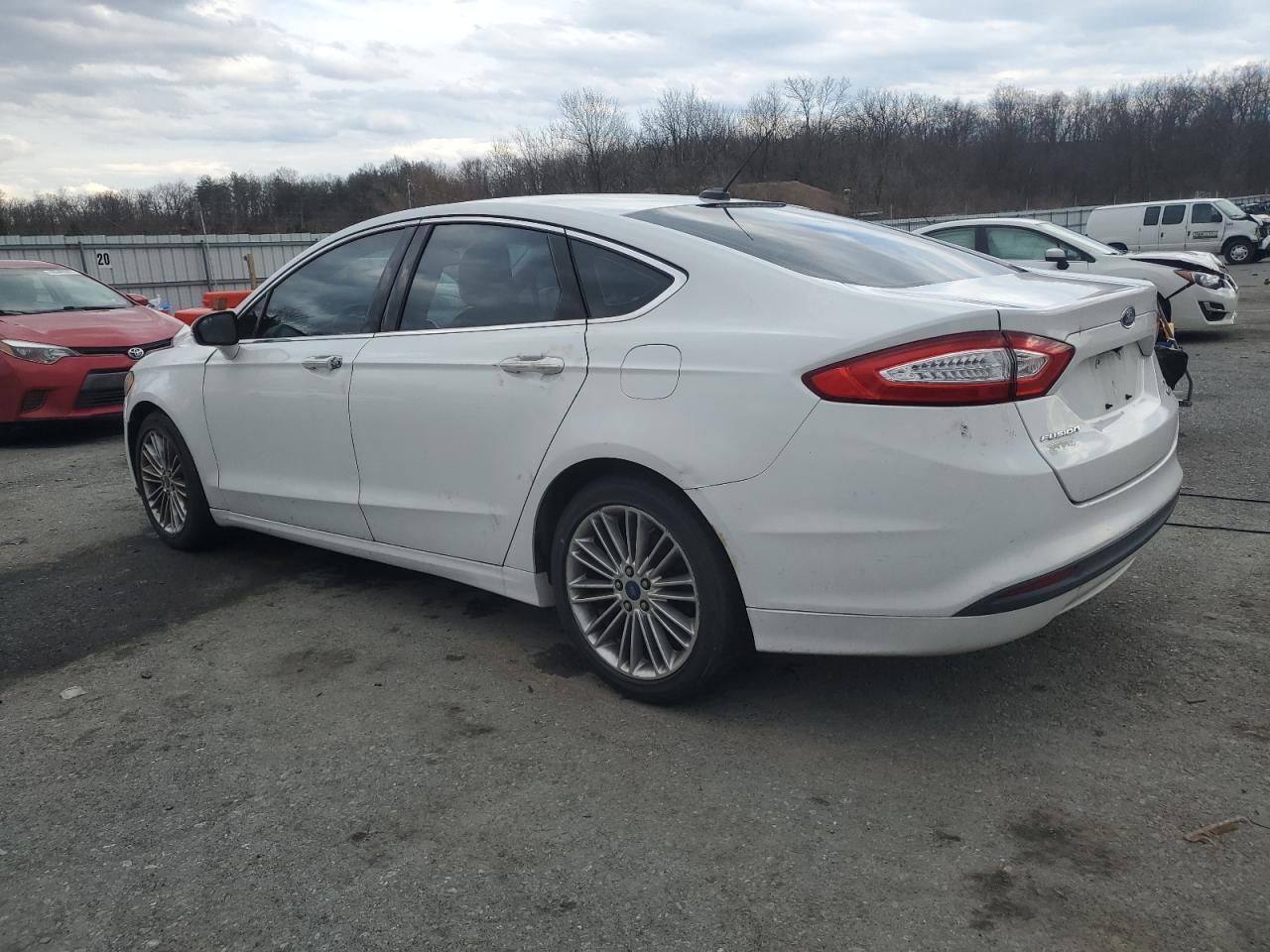 2014 FORD FUSION SE - Image 2