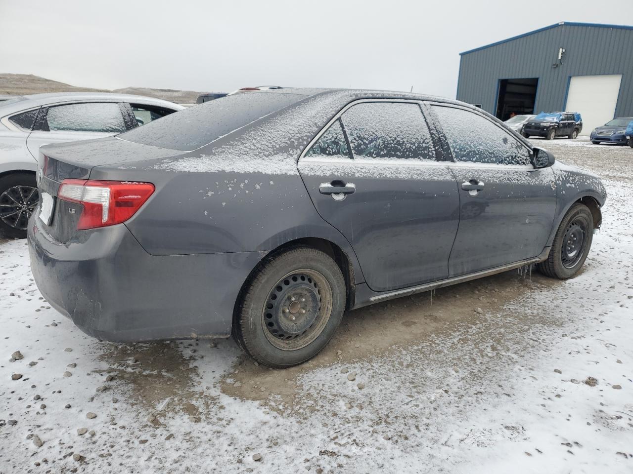 2014 TOYOTA CAMRY L - Image 3