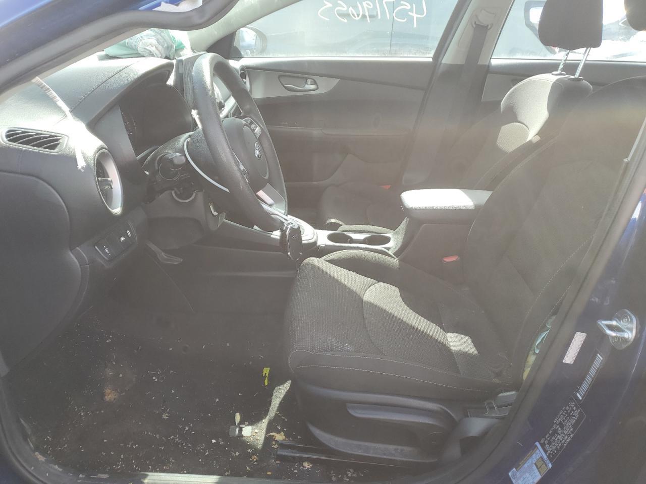 2021 KIA FORTE FE - Image 7