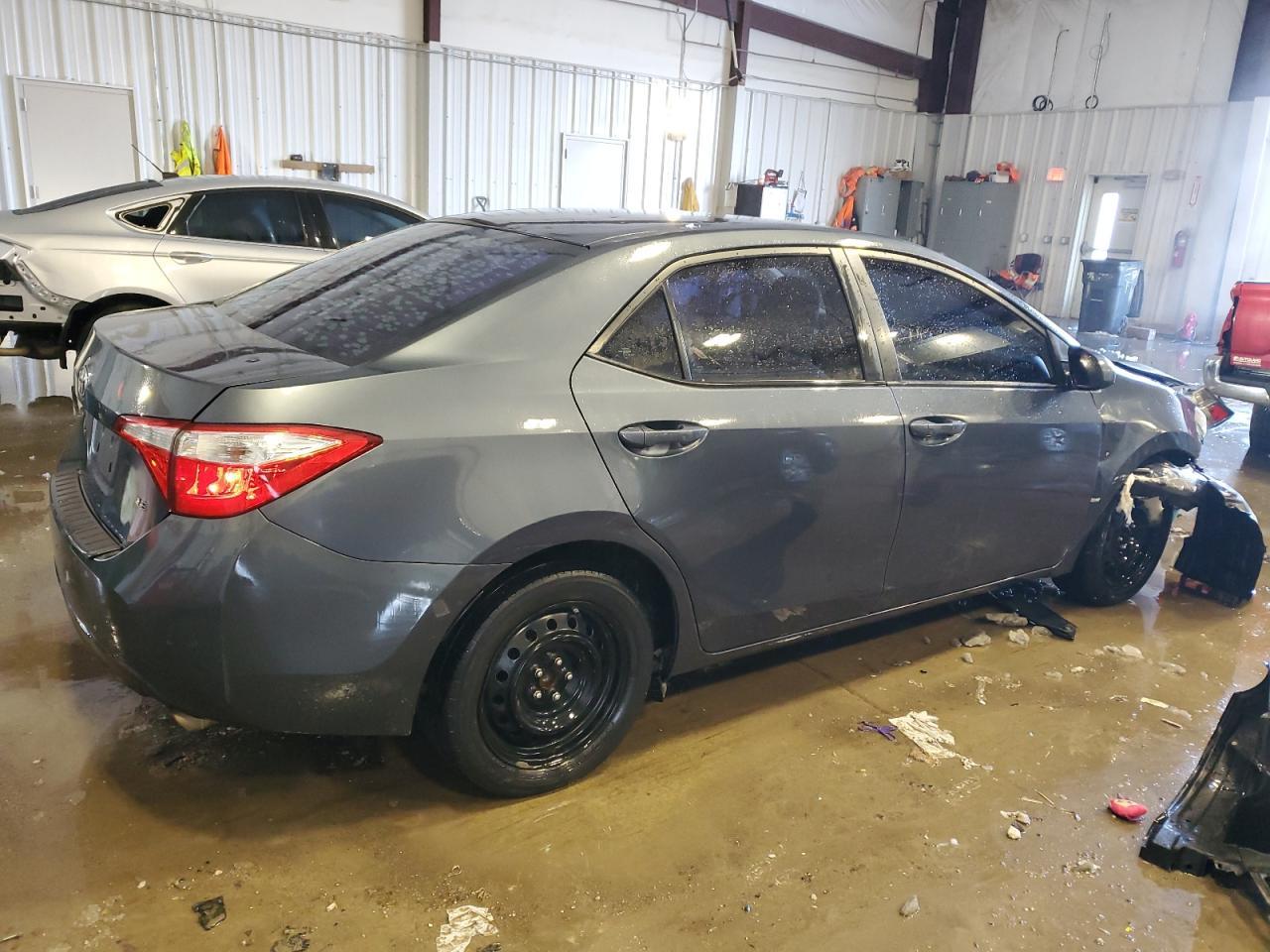 2015 TOYOTA COROLLA L - Фото 3