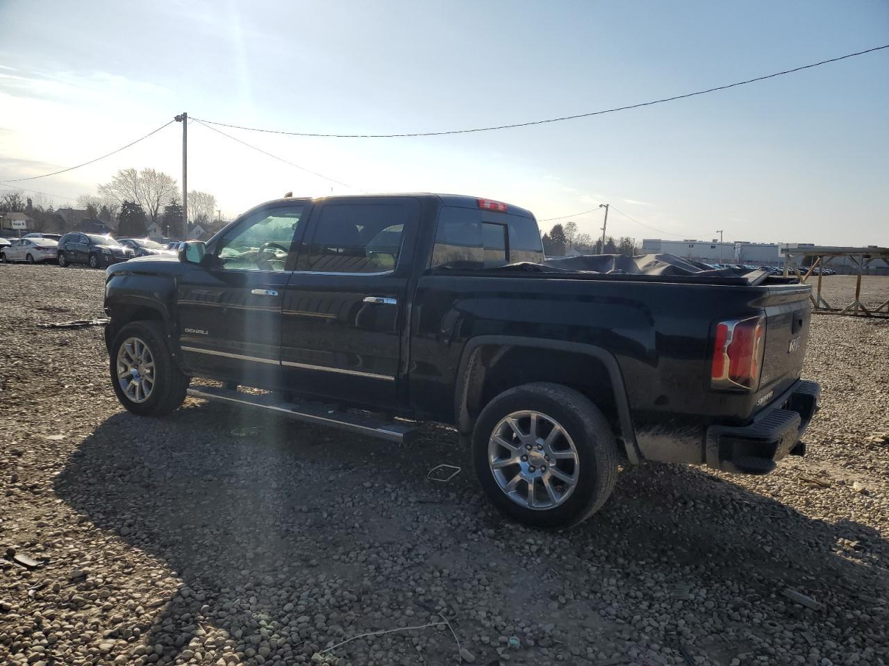 2018 GMC SIERRA K15 - Фото 2