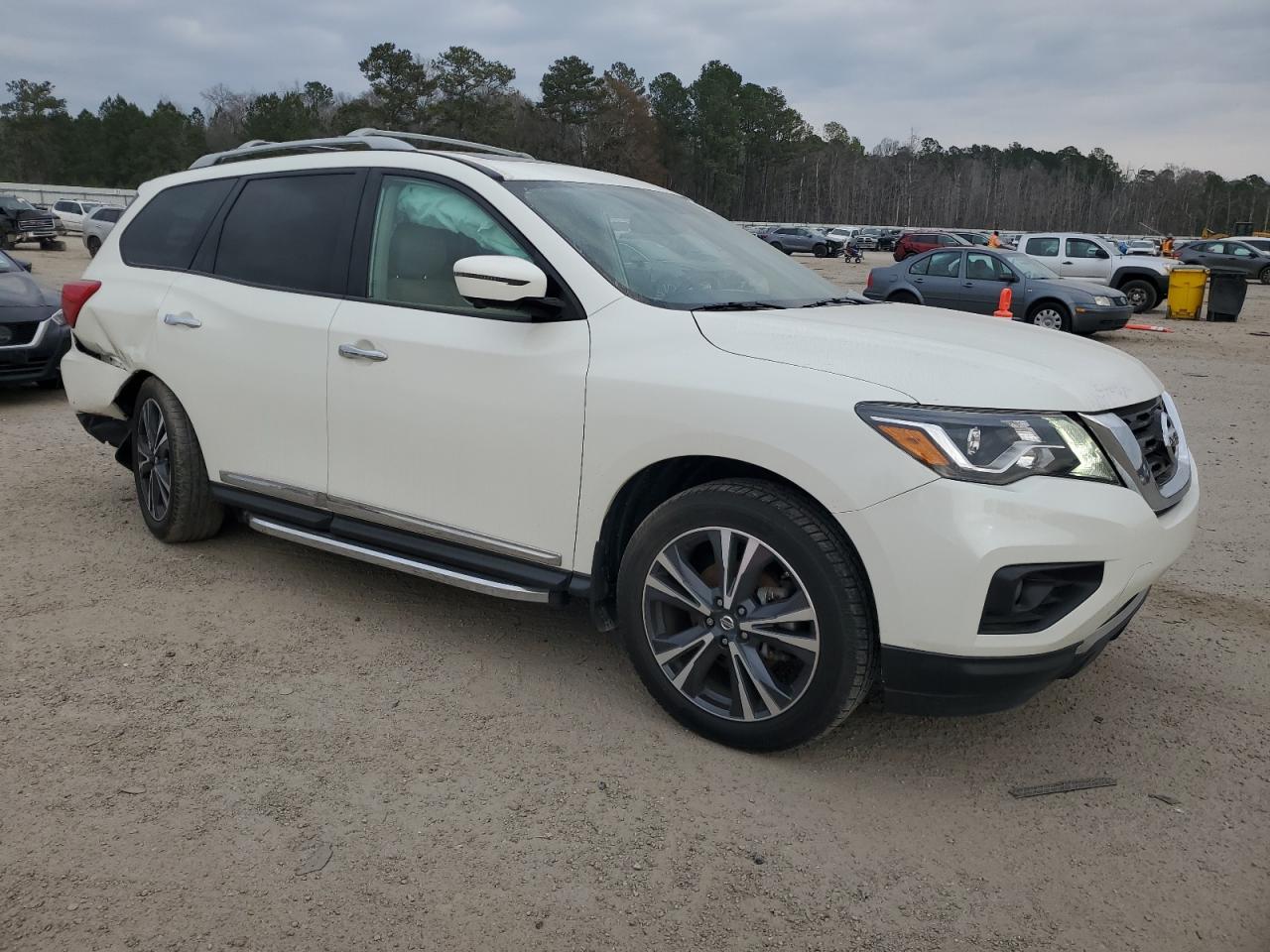 2019 NISSAN PATHFINDER - Фото 4