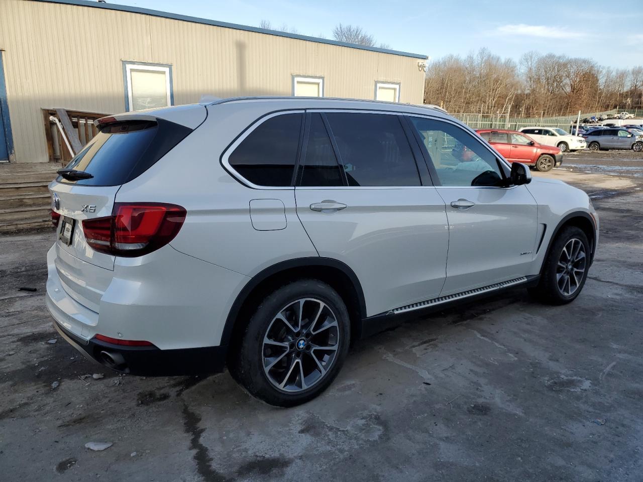 2017 BMW X5 XDRIVE3 - Image 3