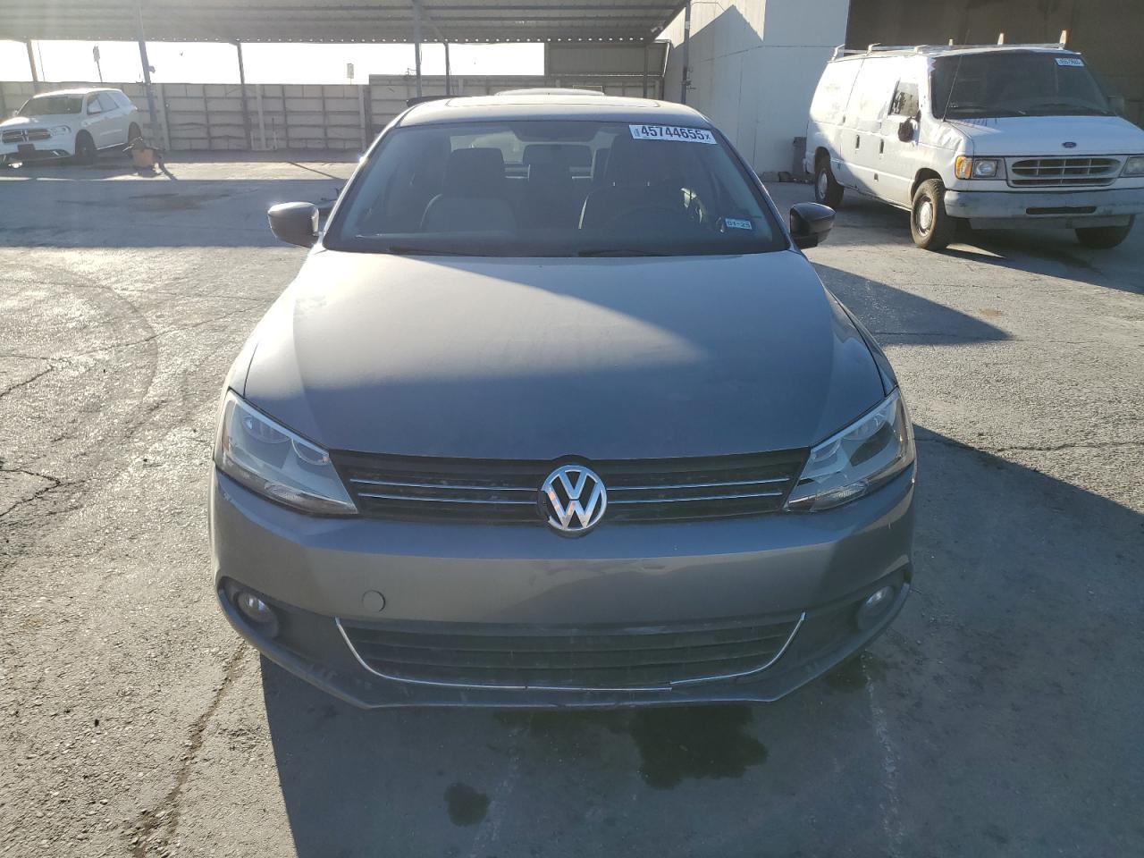 2014 VOLKSWAGEN JETTA SEL - Image 5