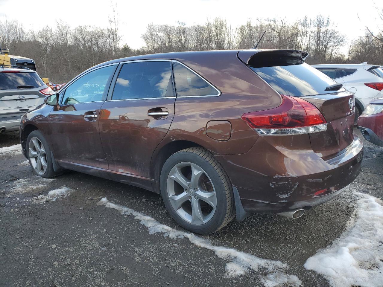 2013 TOYOTA VENZA LE - Фото 2