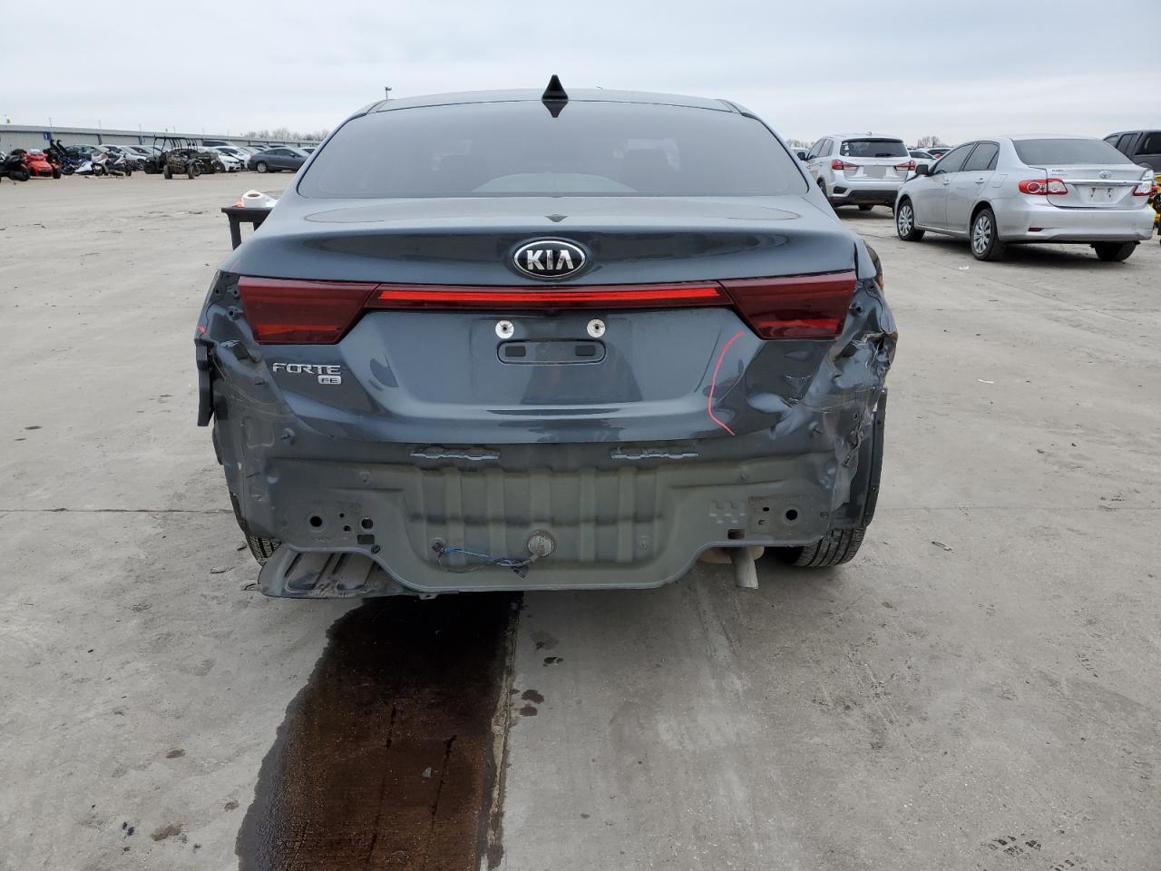 2021 KIA FORTE FE - Image 6