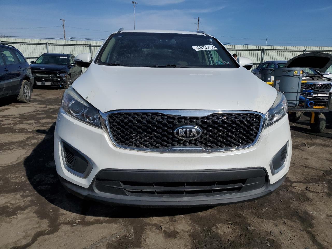 2016 KIA SORENTO LX - Image 5