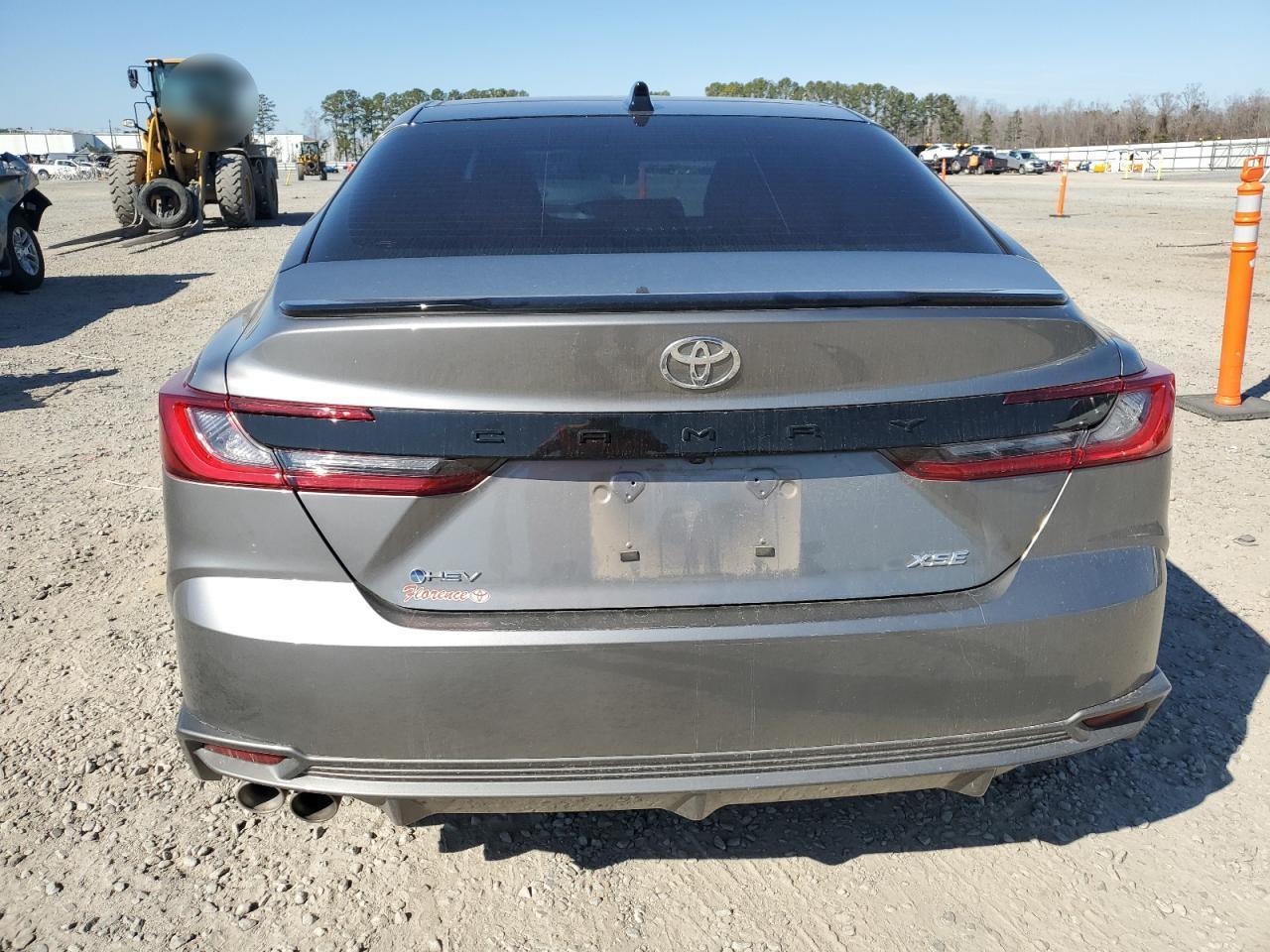 2025 TOYOTA CAMRY XSE - Image 6