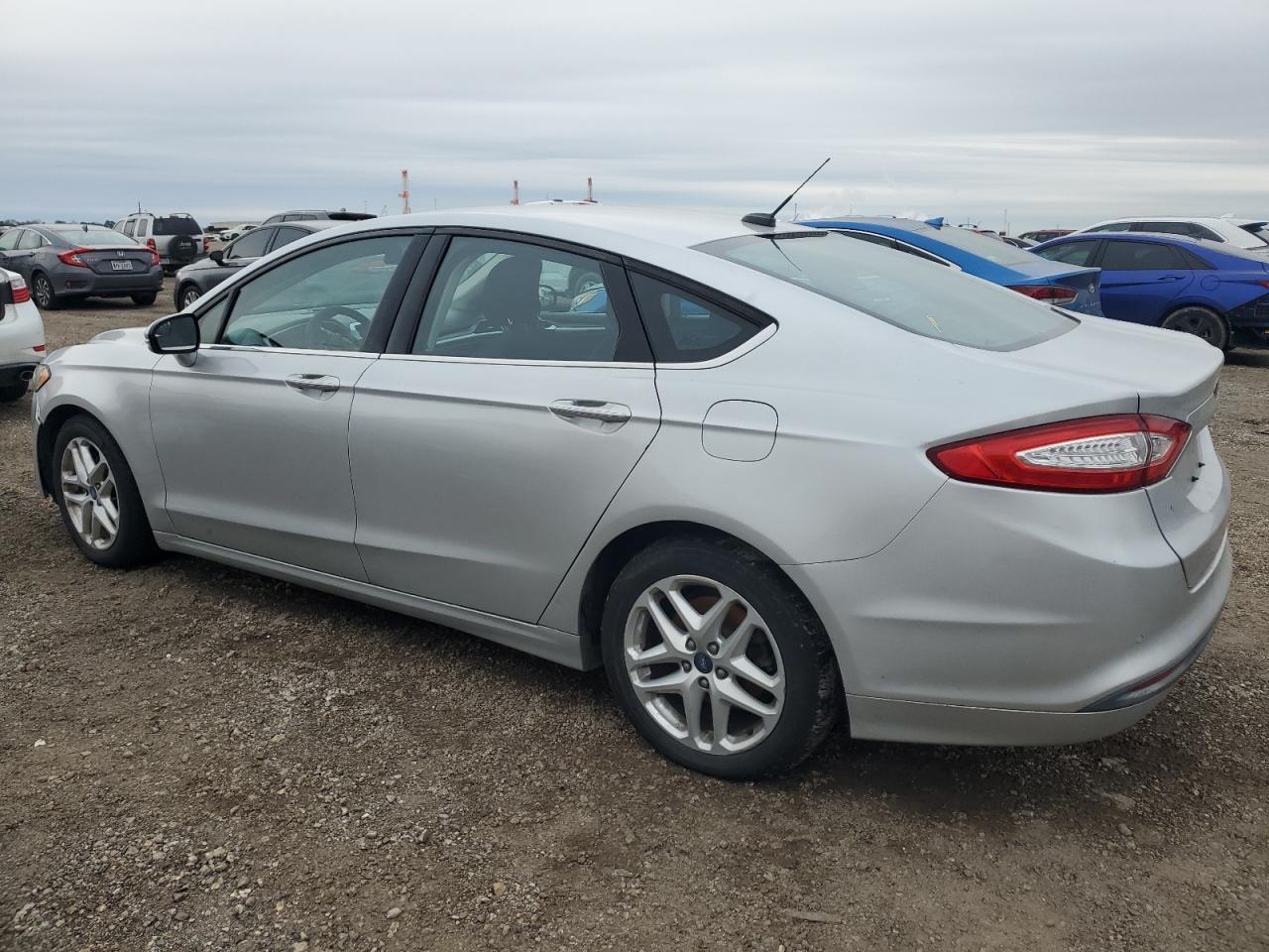 2013 FORD FUSION SE - Image 2