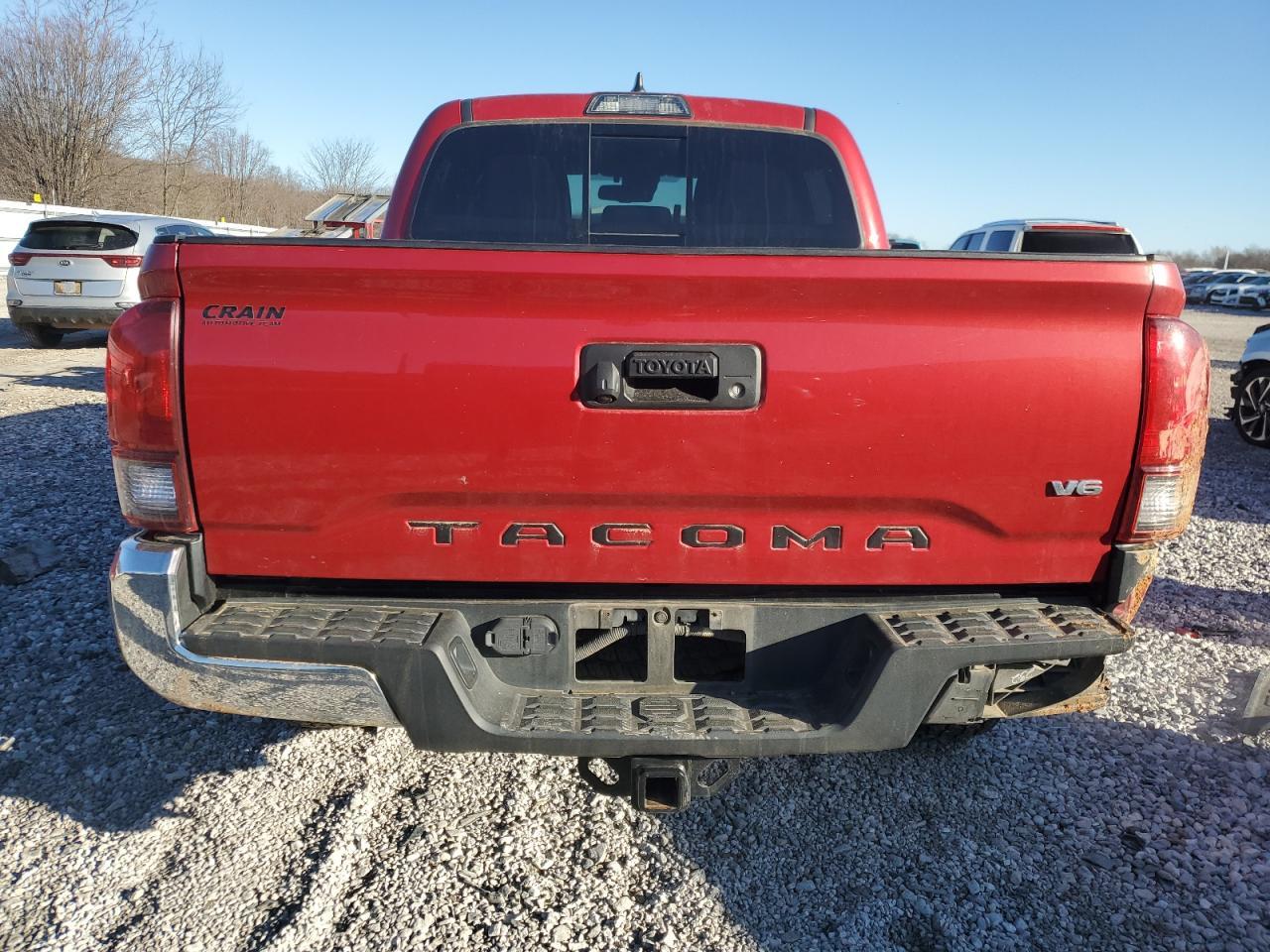 2019 TOYOTA TACOMA DOU - Фото 6