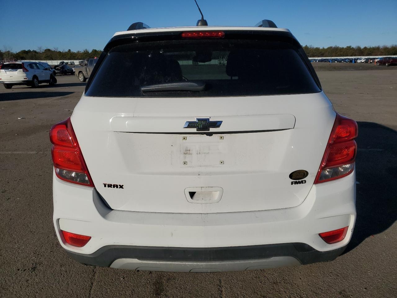2018 CHEVROLET TRAX 1LT - Фото 6