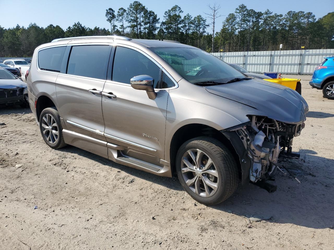 2017 CHRYSLER PACIFICA L - Фото 4
