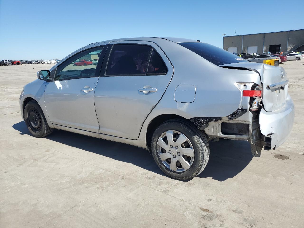 2012 TOYOTA YARIS - Image 2
