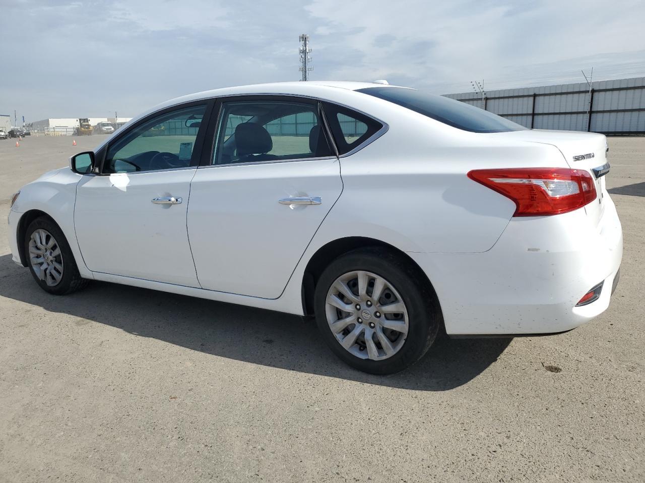 2017 NISSAN SENTRA S - Фото 2