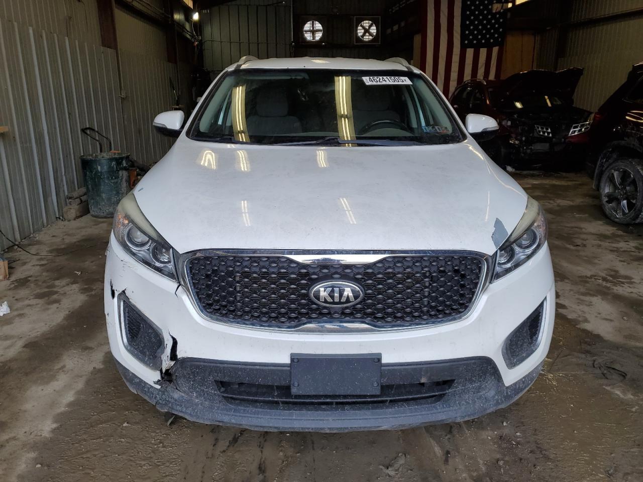 2016 KIA SORENTO LX - Image 5