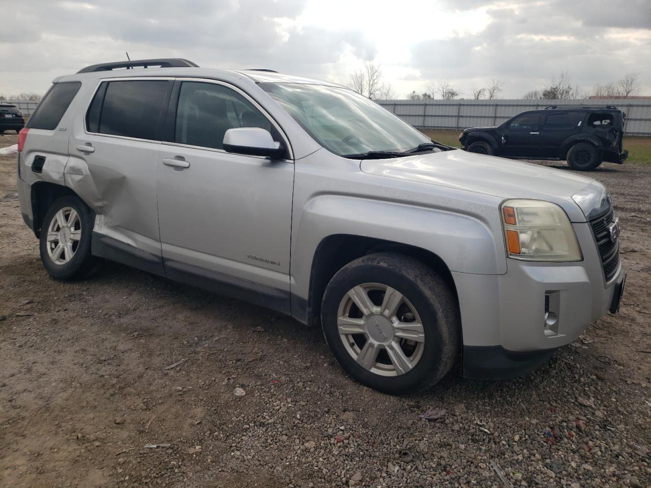 2014 GMC TERRAIN SL - Фото 4