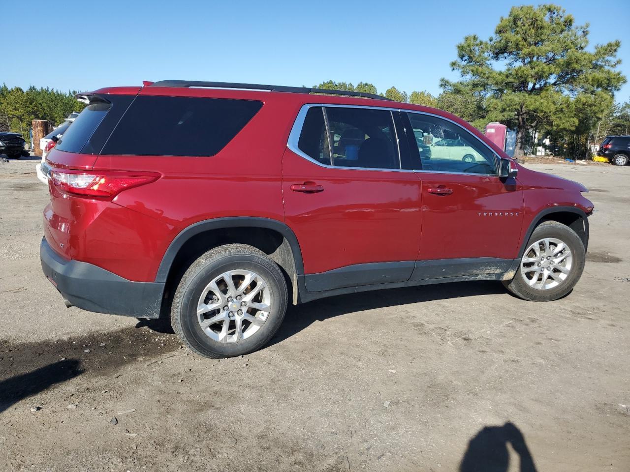 2021 CHEVROLET TRAVERSE L - Image 3