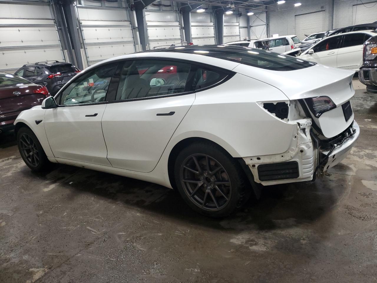2021 TESLA MODEL 3 - Image 2