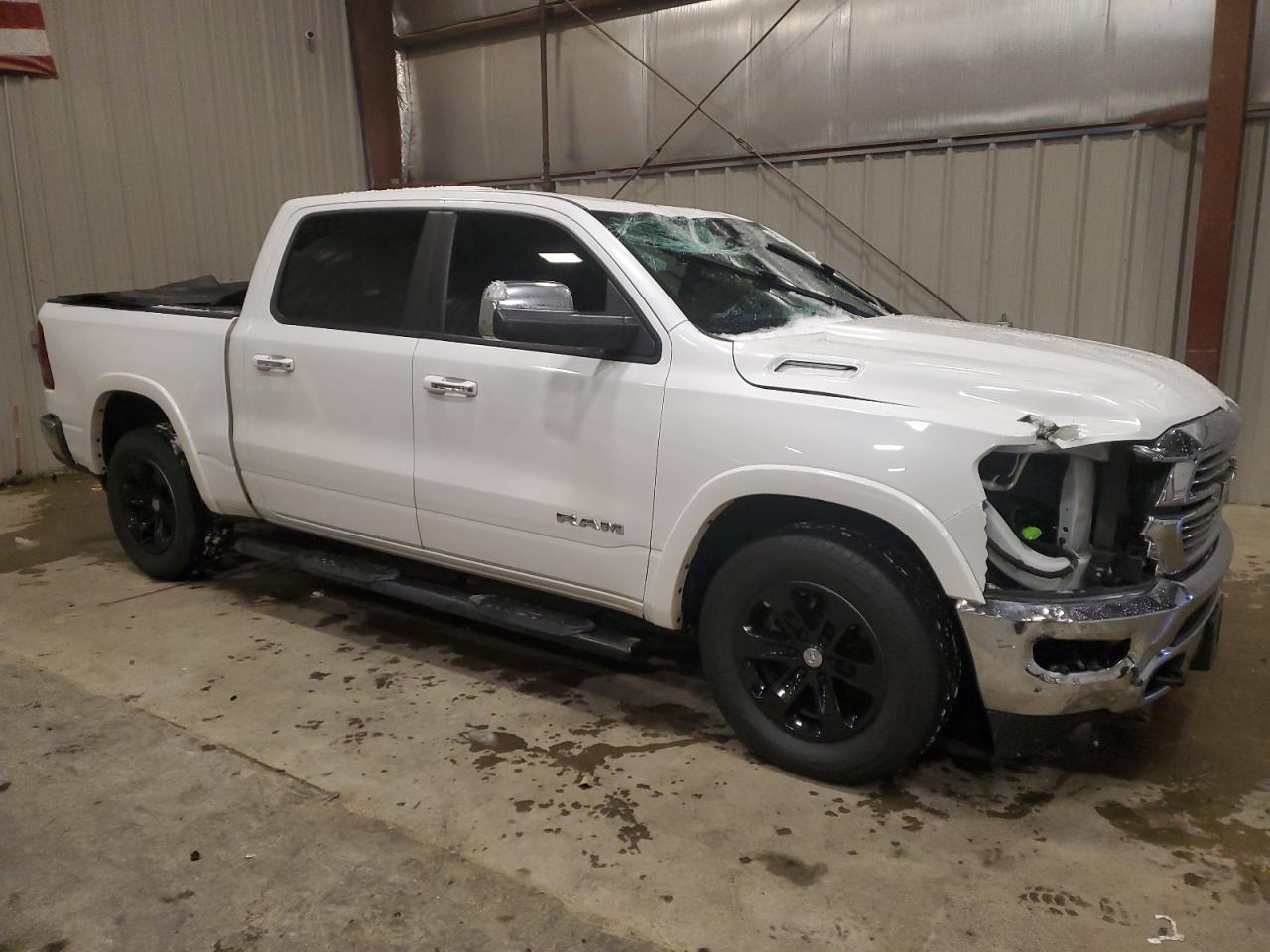 2019 RAM 1500 LARAM - Фото 4
