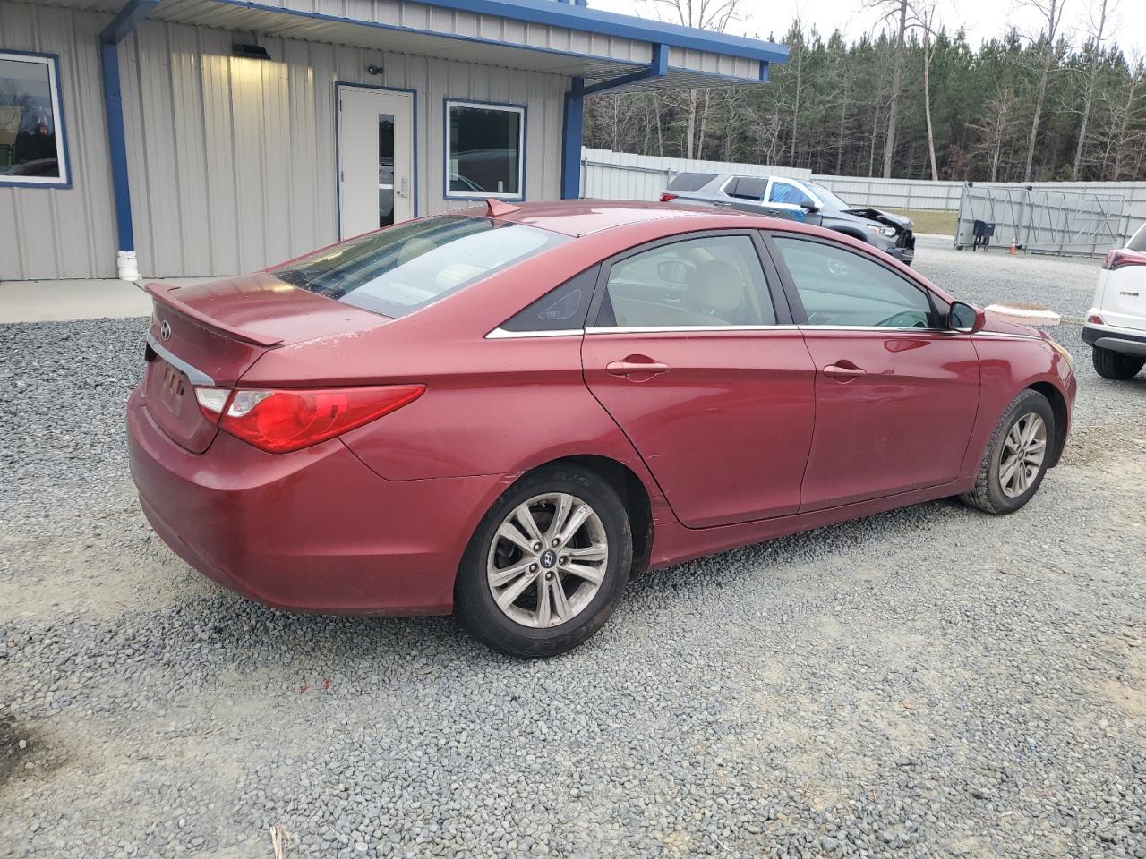 2013 HYUNDAI SONATA GLS - Image 3