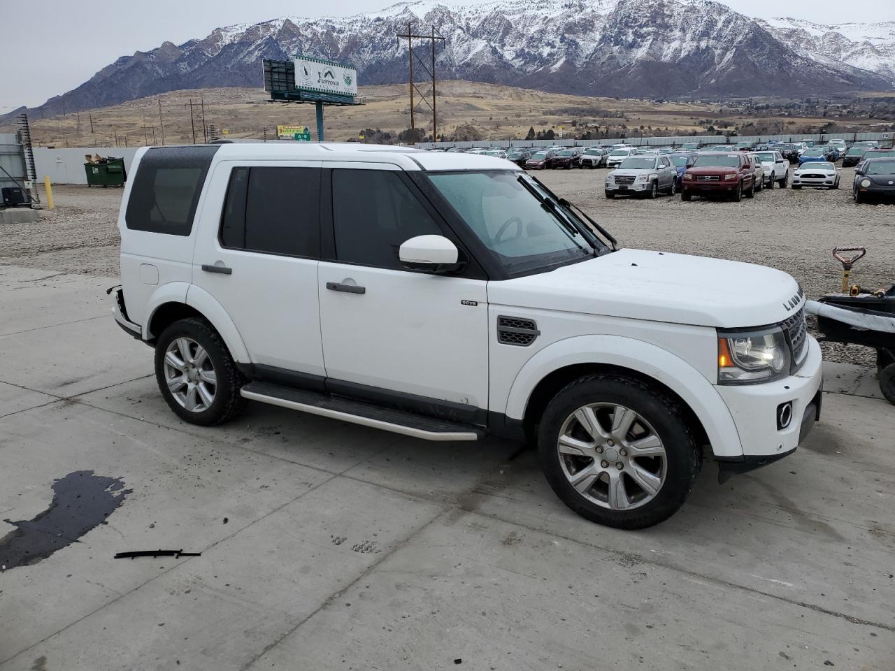 2016 LAND ROVER LR4 HSE - Image 4