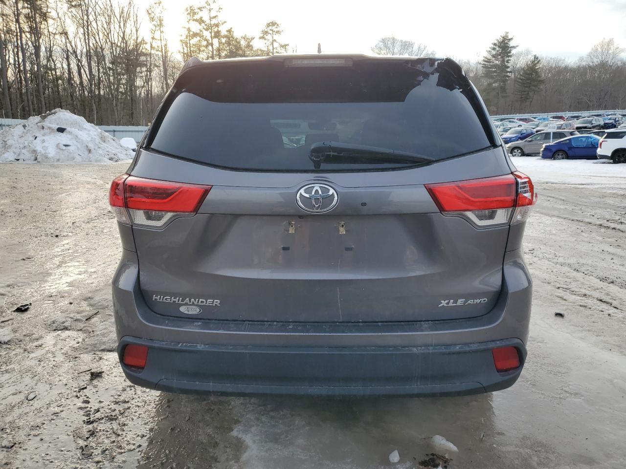 2019 TOYOTA HIGHLANDER - Фото 6