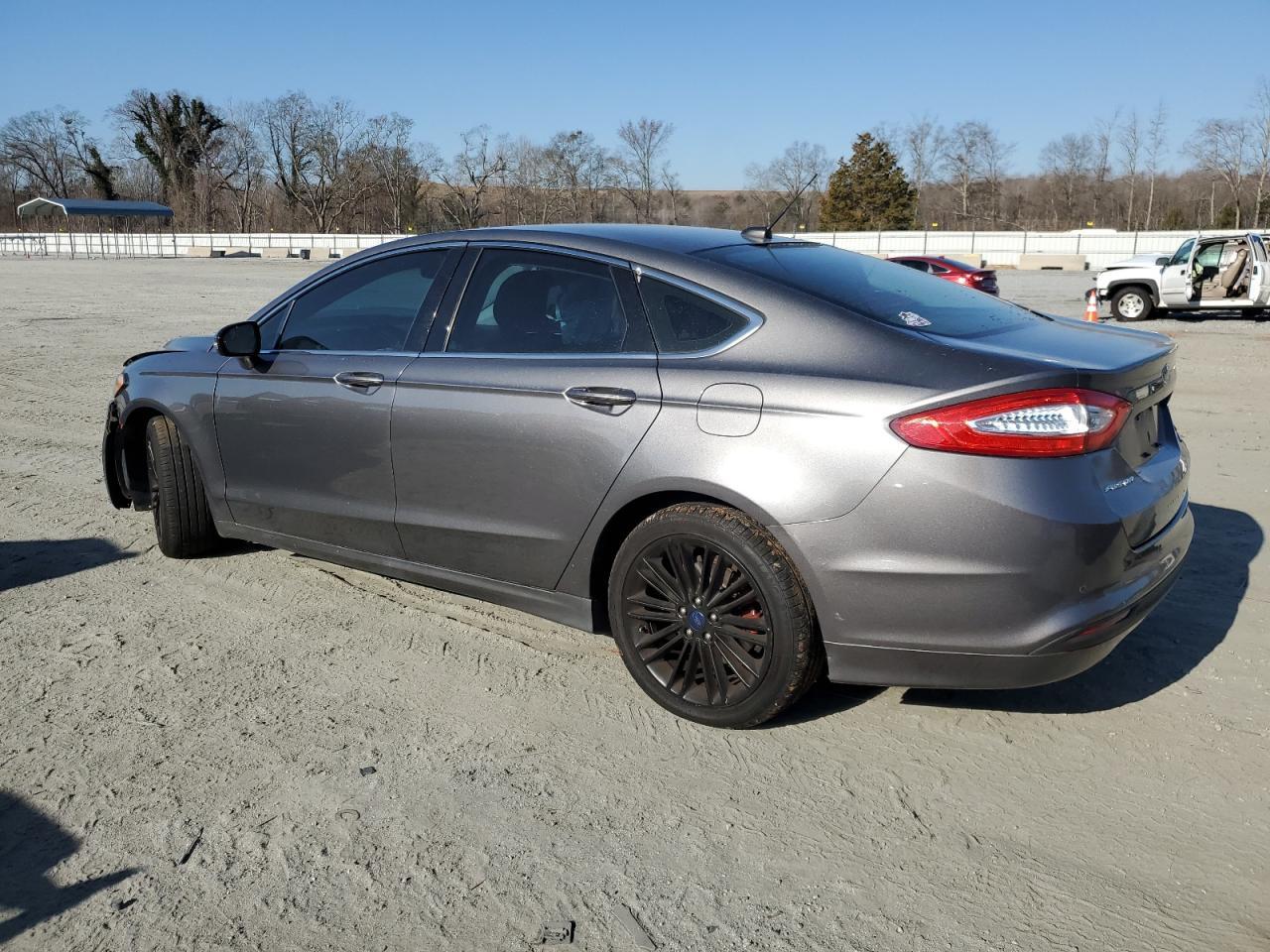 2013 FORD FUSION SE - Image 2