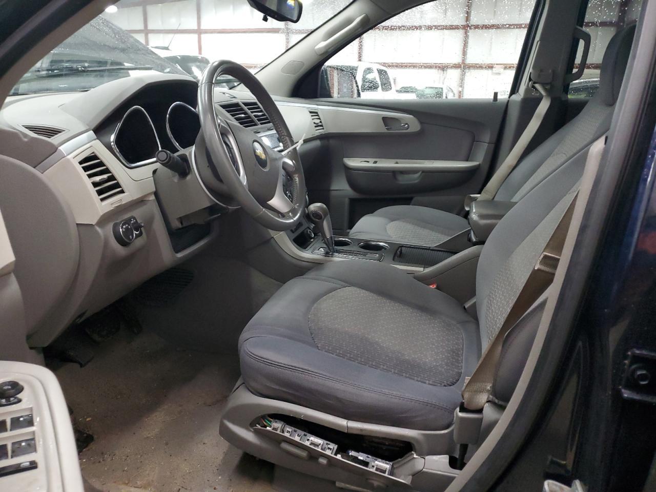 2012 CHEVROLET TRAVERSE L - Image 7