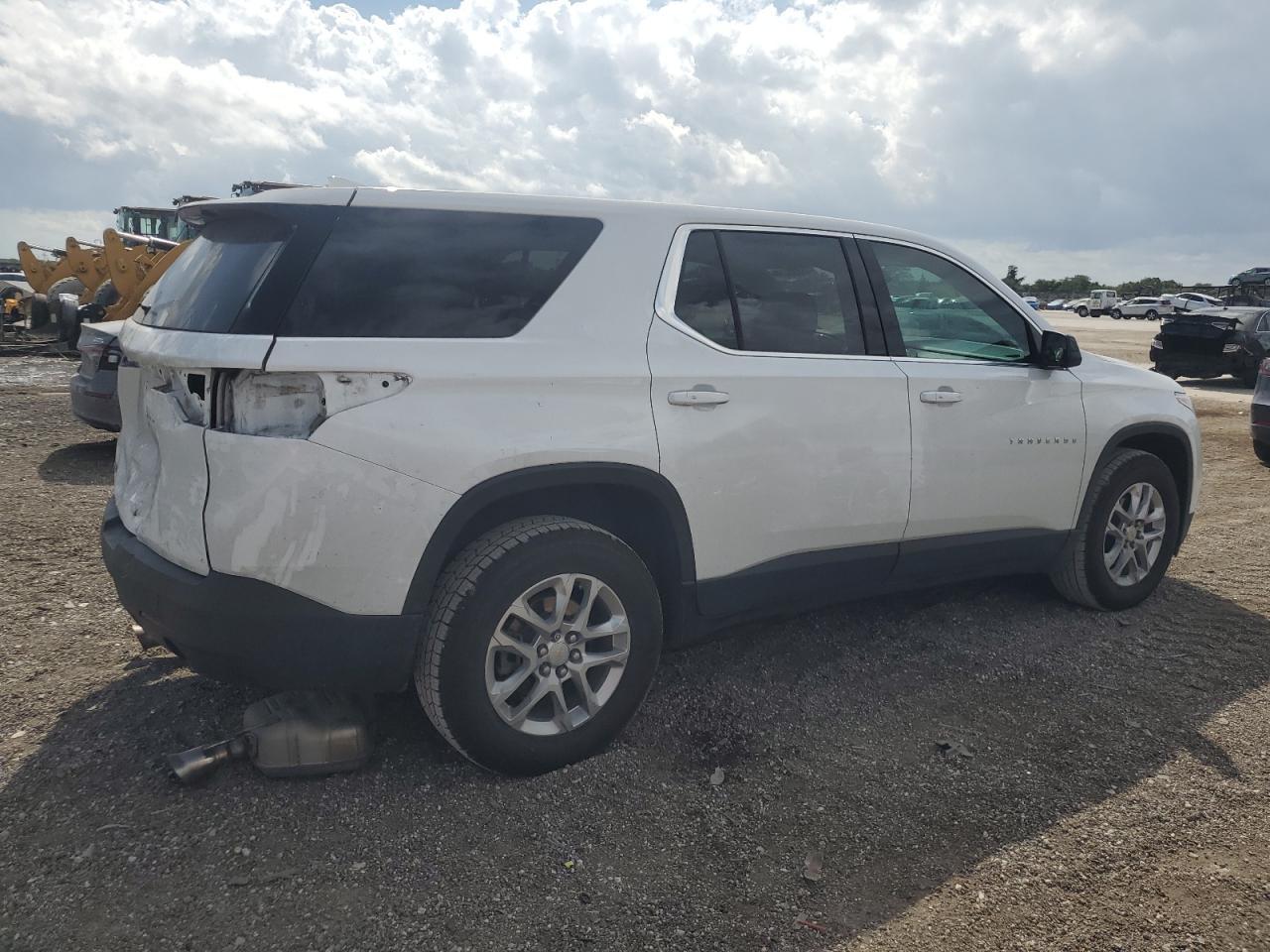 2021 CHEVROLET TRAVERSE L - Image 3