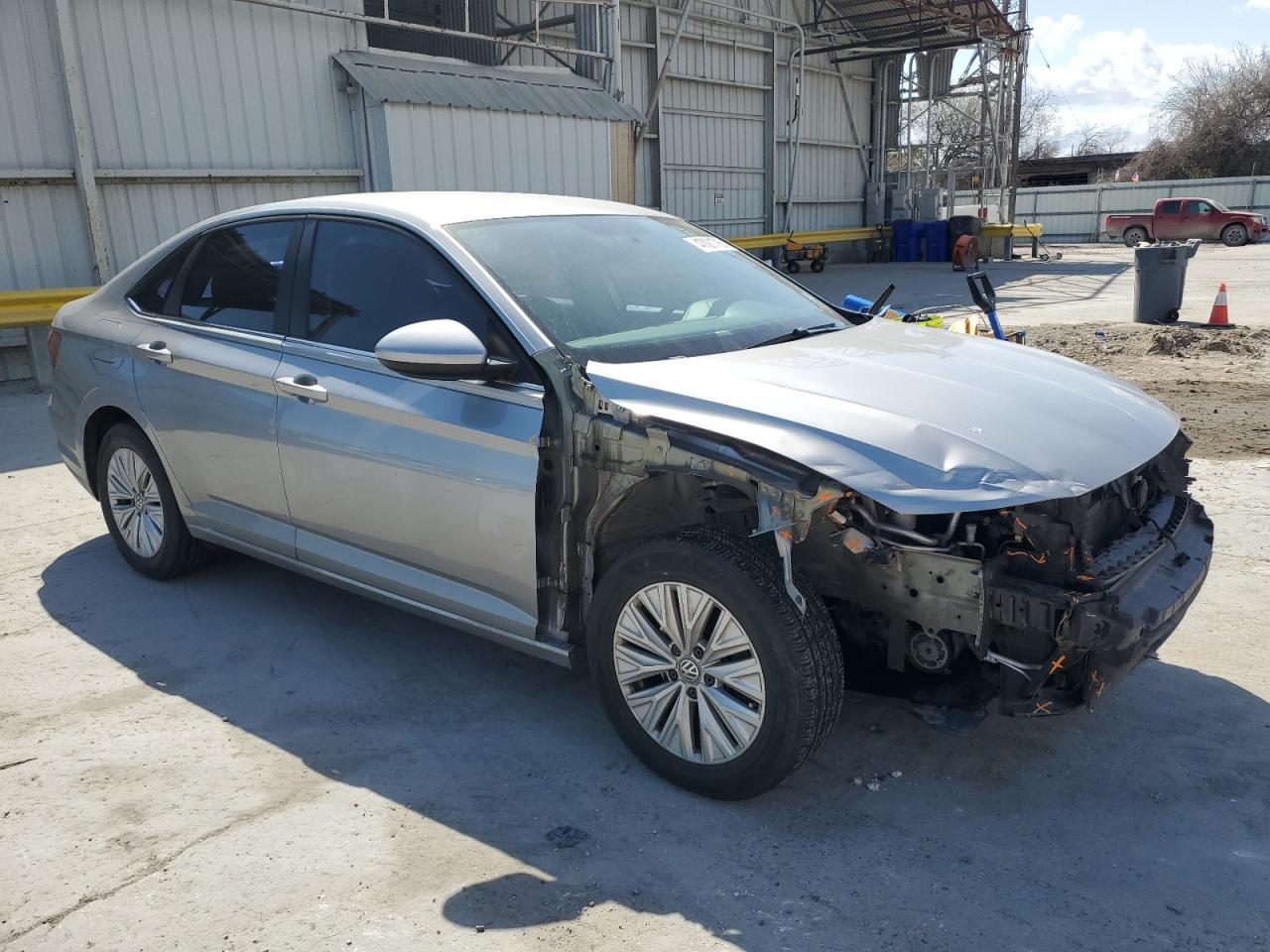 2019 VOLKSWAGEN JETTA S - Фото 4