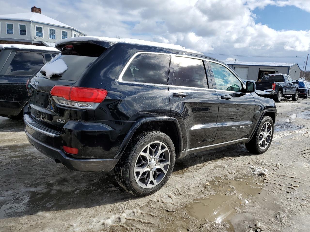 2018 JEEP GRAND CHER - Image 3