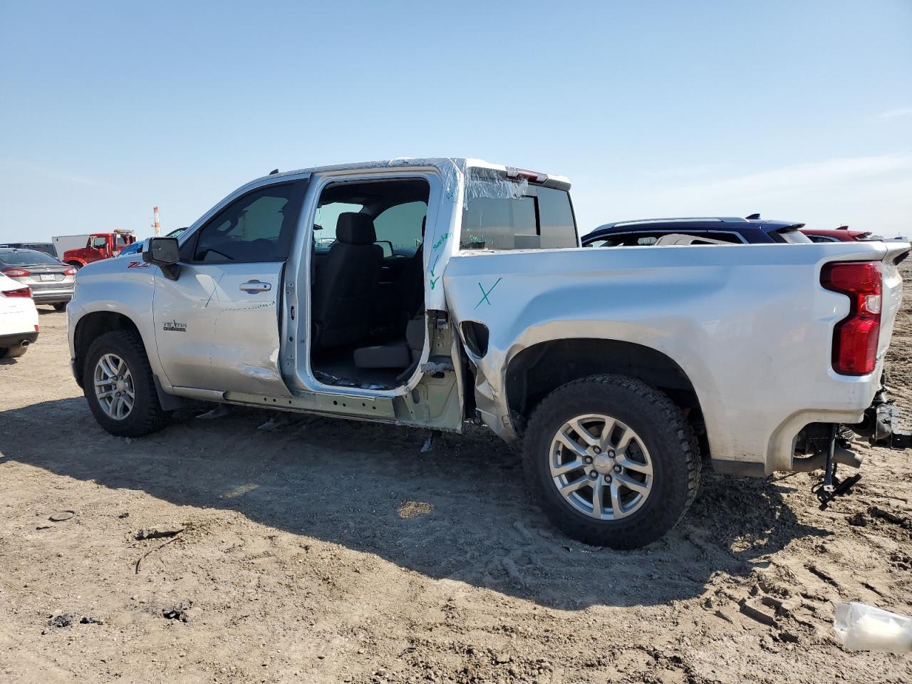 2019 CHEVROLET SILVERADO - Фото 2