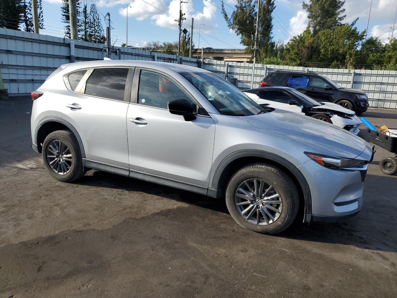 2021 MAZDA CX-5 TOURI - Image 4