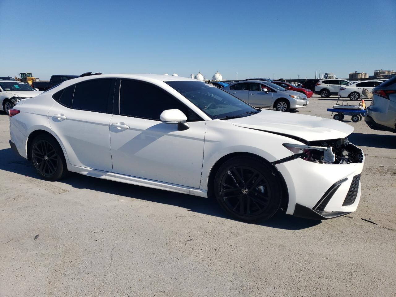 2025 TOYOTA CAMRY XSE - Image 4