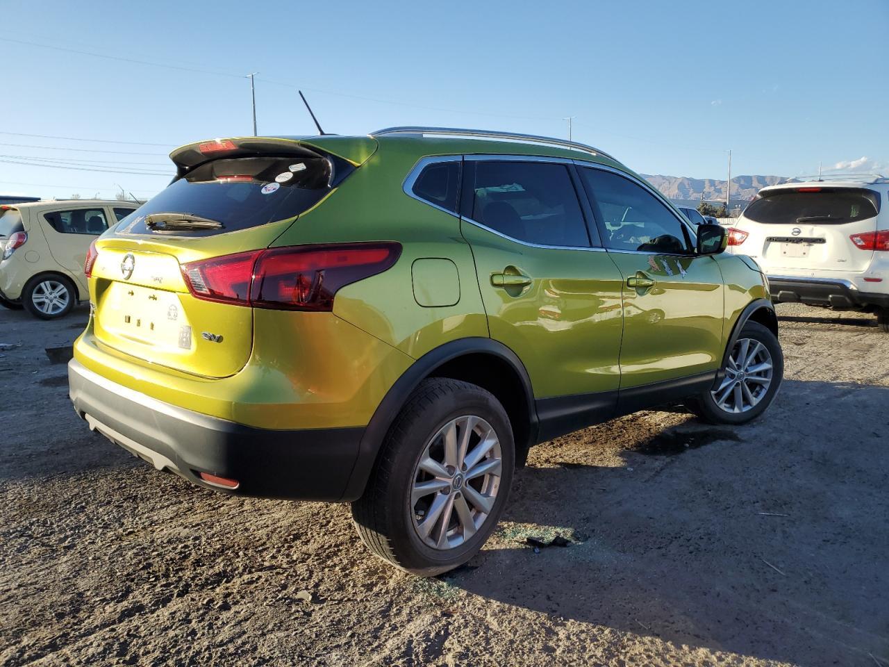 2017 NISSAN ROGUE SPOR - Фото 3