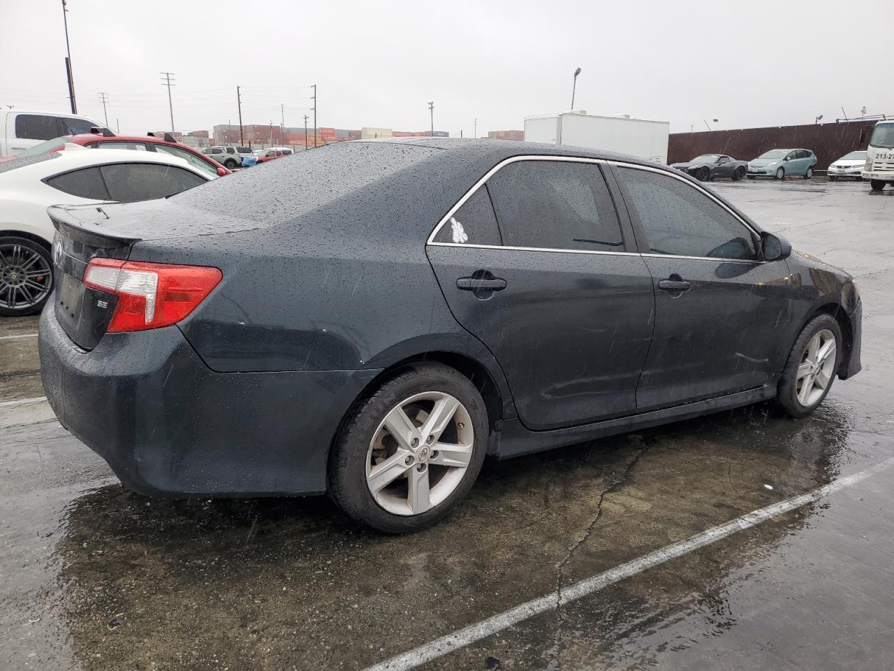 2013 TOYOTA CAMRY L - Image 3