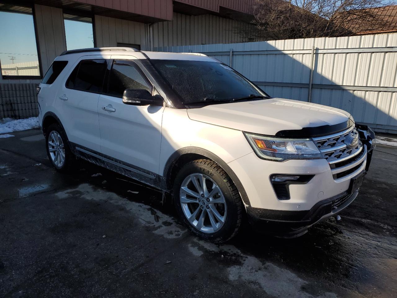 2018 FORD EXPLORER X - Image 4