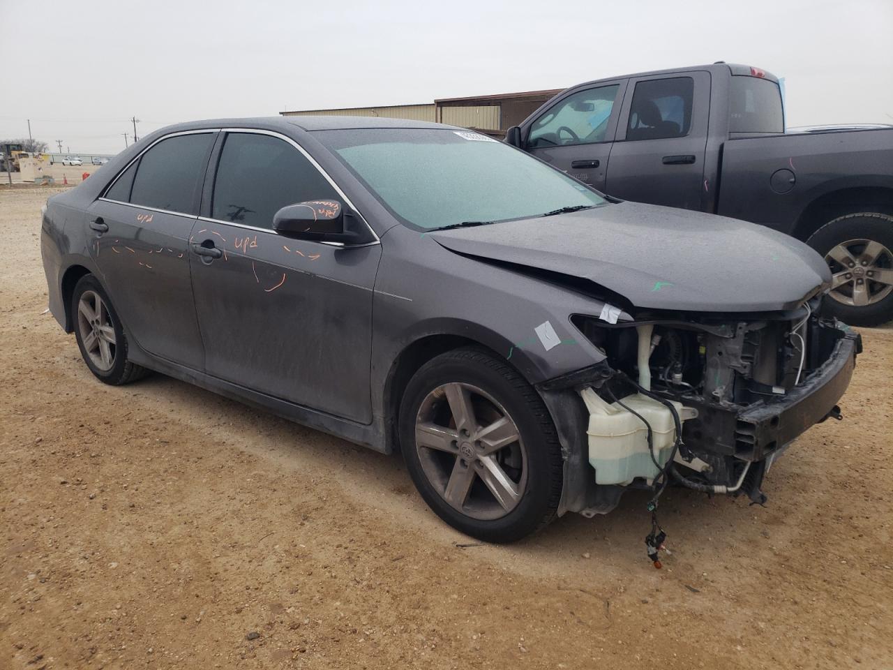 2014 TOYOTA CAMRY L - Фото 4