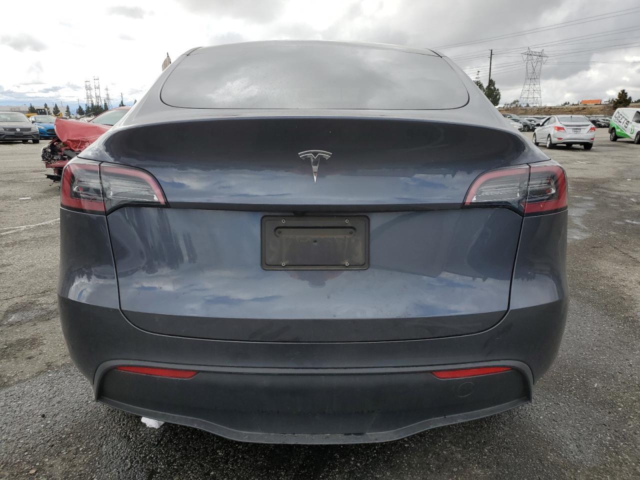 2023 TESLA MODEL Y - Фото 6