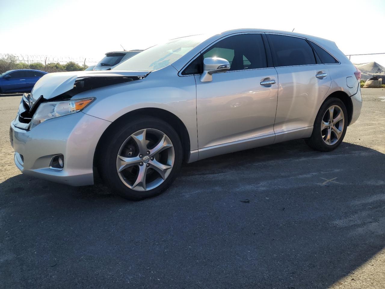 2013 TOYOTA VENZA LE