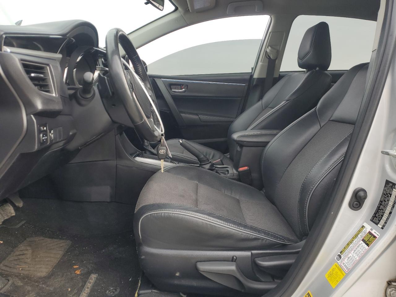 2015 TOYOTA COROLLA L - Фото 7
