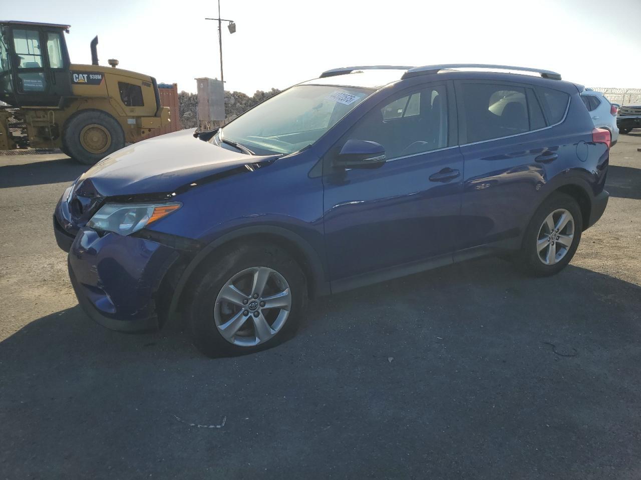 2015 TOYOTA RAV4 XLE
