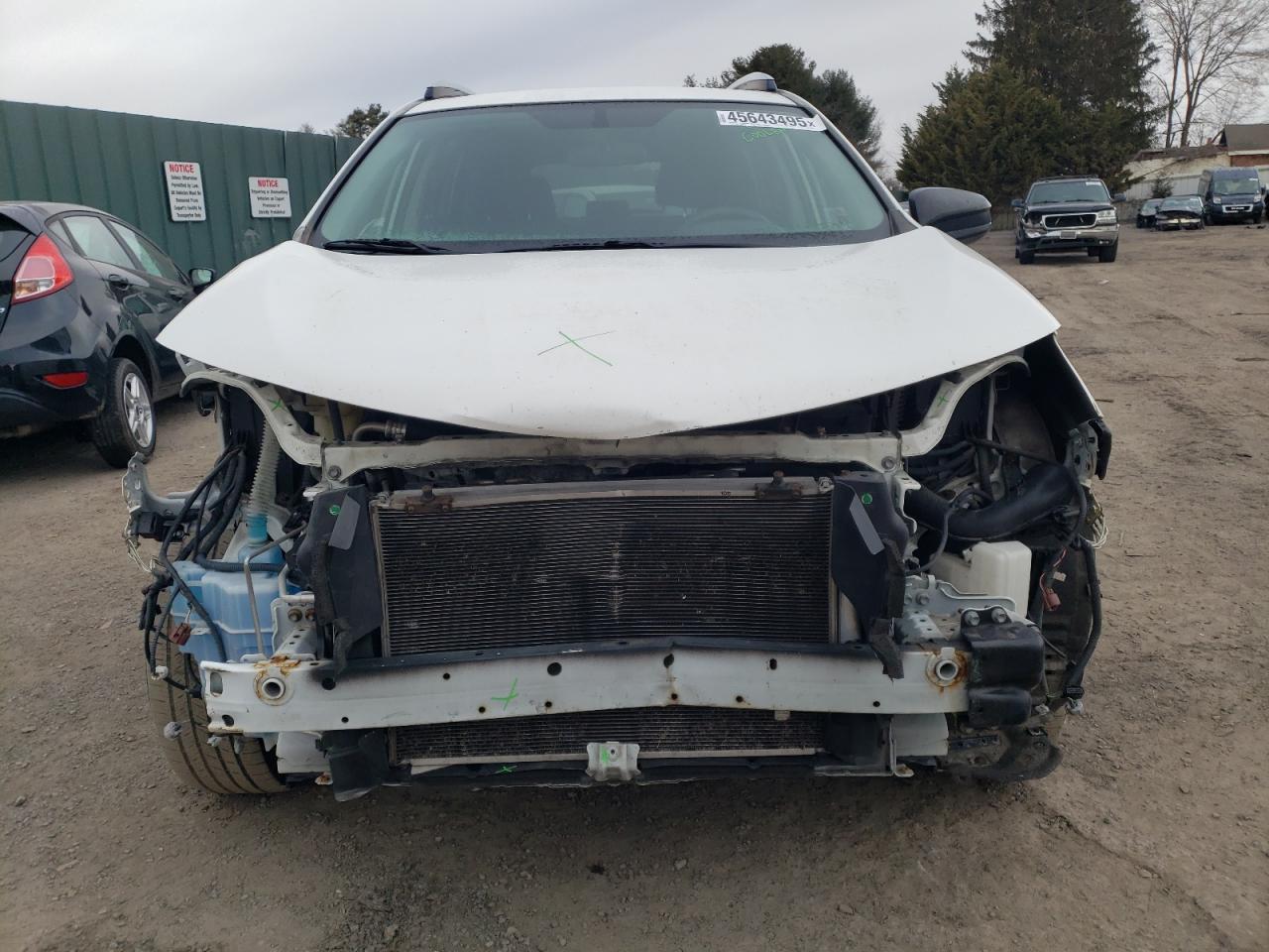 2016 TOYOTA RAV4 LE - Фото 5