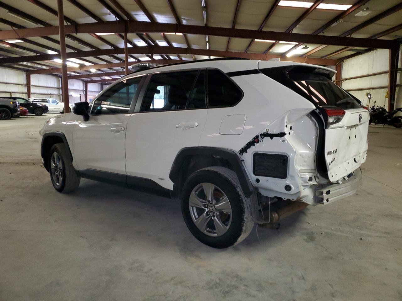 2023 TOYOTA RAV4 LE - Image 2