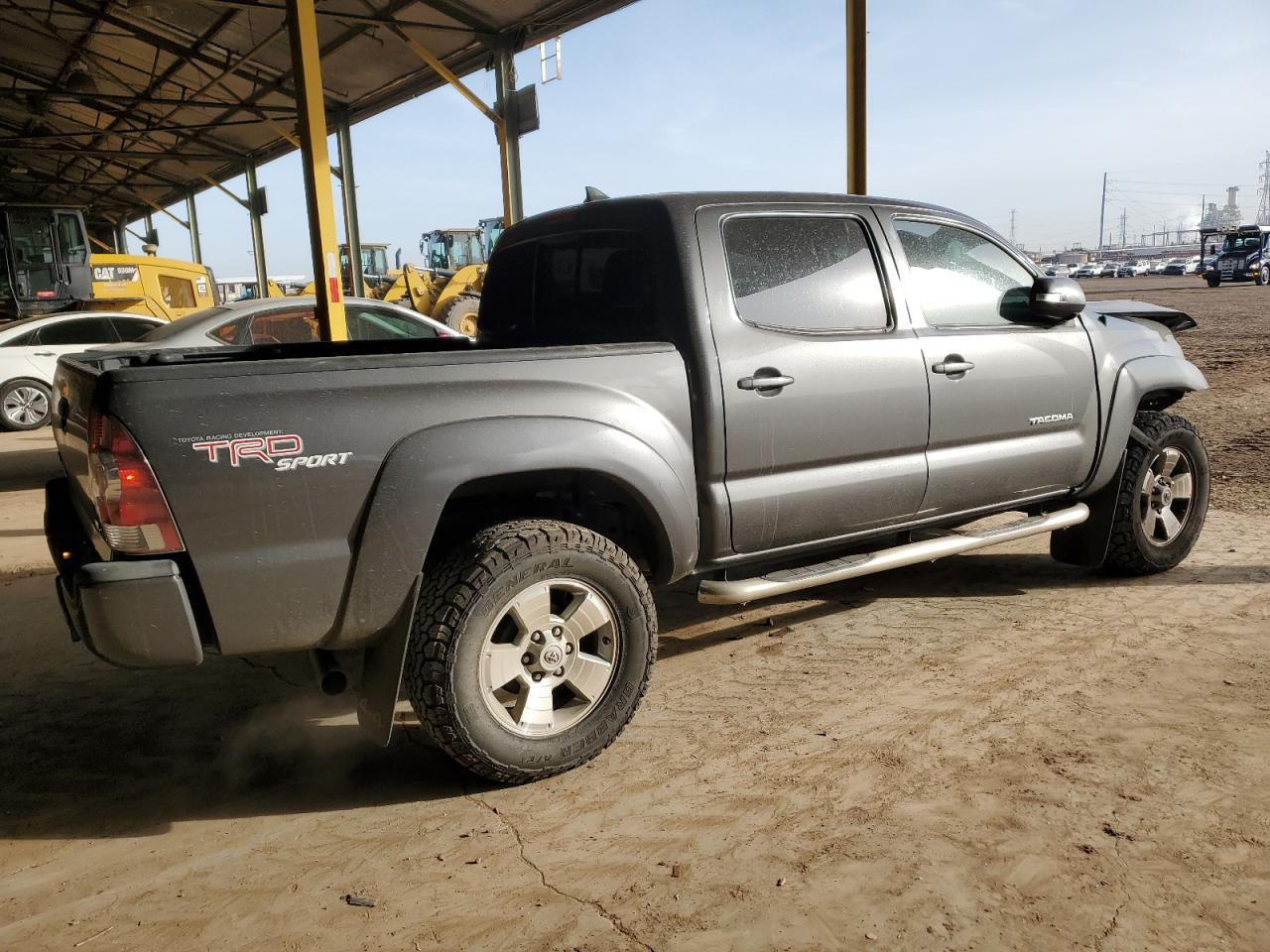 2013 TOYOTA TACOMA DOU - Image 3