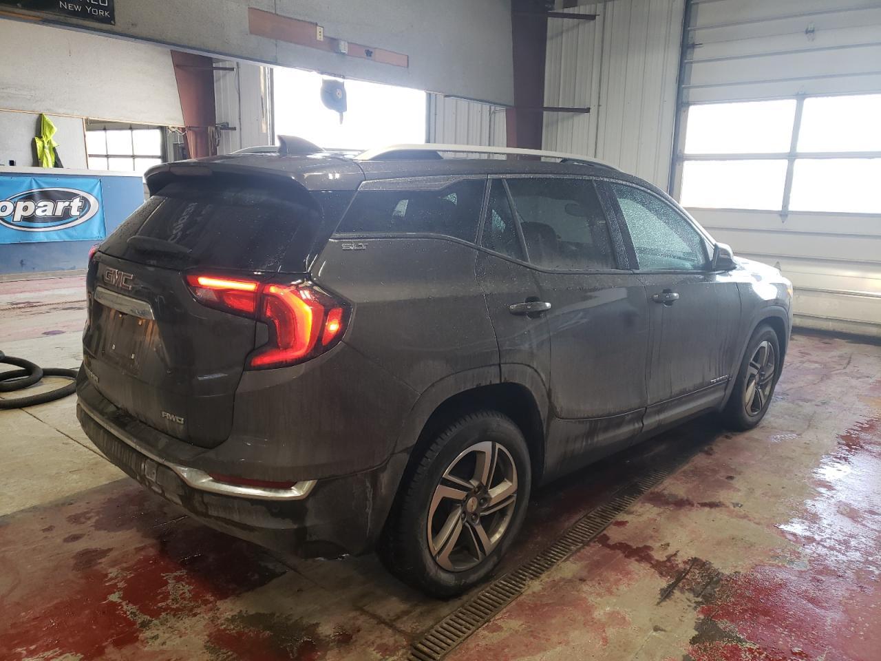 2019 GMC TERRAIN SL - Фото 3